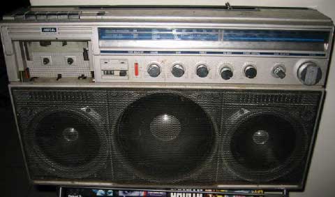 Big Magnavox Boombox